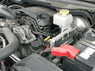 2020 Ram 1500 Big Horn z VIN 1C6RREFT0LN245858, wystawiony jako IAAI lot #41382781 z przebiegiem 93 895 mil mil oraz . Historia ofert i sprzedaży dostępna na DreamBid. Obrazek 19.