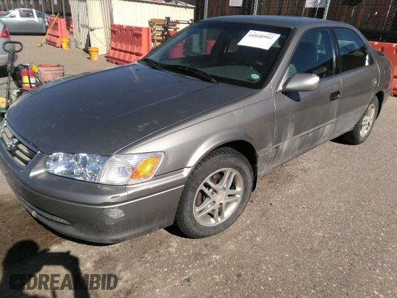 2001 Toyota Camry CE with VIN 4T1BG22K21U108981, listed as a IAAI auction lot 41840902 with 245,927 mi miles and . Bid and sale history available at DreamBid. Image 6.
