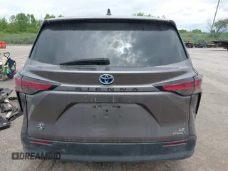 2021 Toyota Sienna LE with VIN 5TDKRKEC9MS034194, listed as a IAAI auction lot 42552990 with 21,633 mi miles and . Bid and sale history available at DreamBid. Image 17.