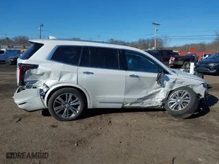 2021 Cadillac XT6 Premium Luxury with VIN 1GYKPDRS9MZ236075, listed as a IAAI auction lot 41632689 with 1 mi miles. Bid and sale history available at carsss.com. Image 6.