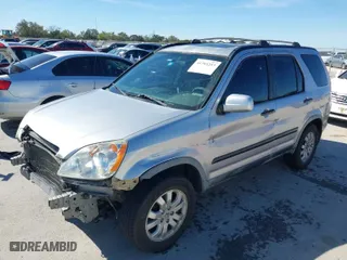 2005 Honda CR-V EX with VIN JHLRD78885C035912, listed as a IAAI auction lot 41793257 with 211,694 mi miles. Bid and sale history available at carsss.com. Image 2.