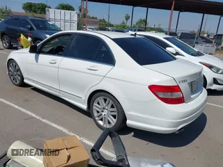 2009 Mercedes-Benz C-Class 3.0L Sport with VIN WDDGF54X09F233877, listed as a IAAI auction lot 42121123 with 215,698 mi miles. Bid and sale history available at carsss.com. Image 3.