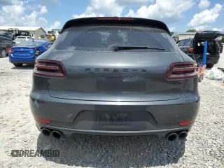 2018 Porsche Macan GTS with VIN WP1AG2A50JLB60934, listed as a Copart auction lot 61903095 with 66,021 mi miles and Salvage title. Bid and sale history available at DreamBid. Image 6.