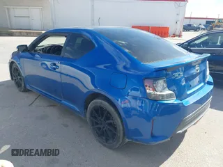 2015 Scion tC with VIN JTKJF5C77F3088828, listed as a IAAI auction lot 41846399 with 203,677 mi miles. Bid and sale history available at carsss.com. Image 3.