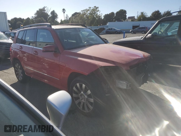 2011 Mercedes-Benz GLK 350 with VIN WDCGG8HB4BF568115, listed as a Copart auction lot 69612404 with 141,035 mi miles and Salvage Title. Bid and sale history available at DreamBid. Image 4.