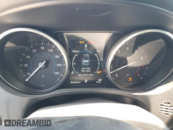 2017 Jaguar F-Pace 35t Premium with VIN SADCJ2BV0HA899581, listed as a Copart auction lot 53705865 with 91,924 mi miles and Salvage title. Bid and sale history available at DreamBid. Image 9.