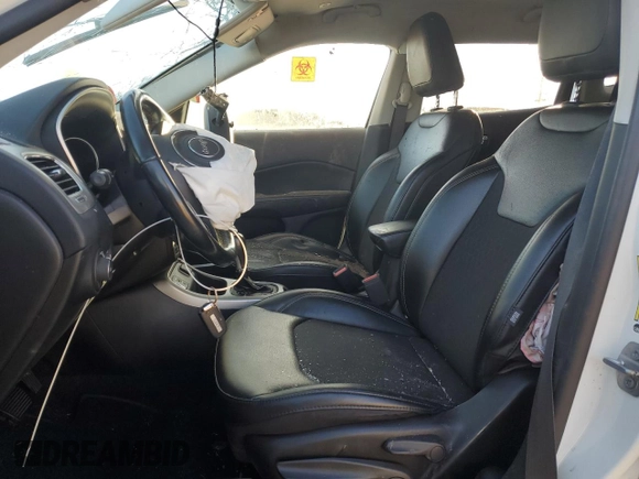 2019 Jeep Compass Latitude with VIN 3C4NJCBB4KT855244, listed as a Copart auction lot 83453204 with Not provided miles and Salvage title. Bid and sale history available at DreamBid. Image 7.