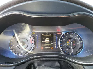 2016 Chrysler 200 S z VIN 1C3CCCBB3GN138217, wystawiony jako Copart lot #53496775 z przebiegiem 160 685 mil mil oraz Szkoda całkowita • Salvage title. Historia ofert i sprzedaży dostępna na DreamBid. Obrazek 9.