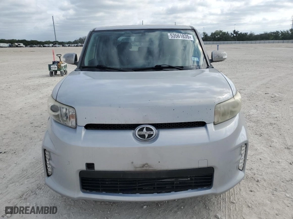 2013 Scion xB with VIN JTLZE4FE5DJ044261, listed as a Copart auction lot 53561835 with 182,520 mi miles and Clean Title. Bid and sale history available at carsss.com. Image 5.