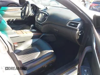 2015 Maserati Ghibli z VIN ZAM57XSA8F1161212, wystawiony jako IAAI lot #41746084 z przebiegiem 57 169 mil mil oraz . Historia ofert i sprzedaży dostępna na DreamBid. Obrazek 5.