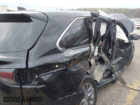 2023 Toyota Sienna XLE z VIN 5TDYSKFC8PS074090, wystawiony jako IAAI lot #41850368 z przebiegiem 44 057 mil mil oraz . Historia ofert i sprzedaży dostępna na DreamBid. Obrazek 6.