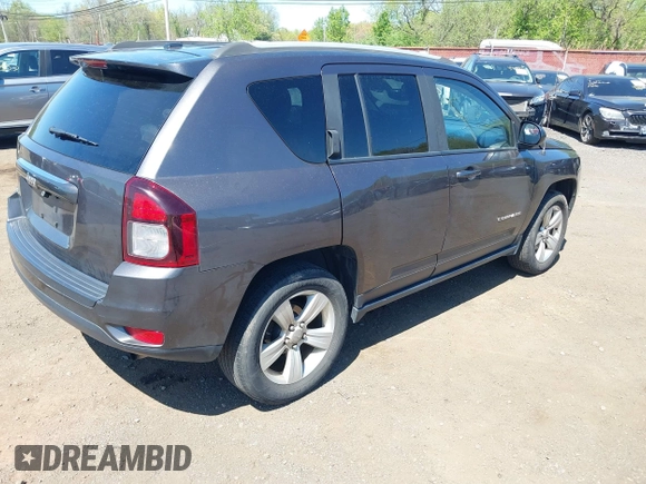 2016 Jeep Compass Sport with VIN 1C4NJDBB6GD501468, listed as a IAAI auction lot 42148412 with 187,418 mi miles. Bid and sale history available at carsss.com. Image 4.
