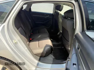 2019 Honda Accord EX z VIN 1HGCV1F46KA033016, wystawiony jako Copart lot #61506535 z przebiegiem 199 851 mil mil oraz Czysty tytuł • Clean title. Historia ofert i sprzedaży dostępna na DreamBid. Obrazek 6.