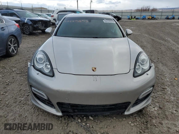 2012 Porsche Panamera z VIN WP0AA2A76CL013170, wystawiony jako Copart lot #47449855 z przebiegiem 178 082 mil mil oraz Czysty tytuł • Clean title. Historia ofert i sprzedaży dostępna na DreamBid. Obrazek 5.