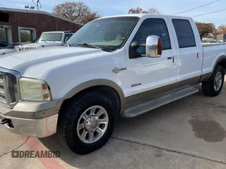 2005 Ford F-250 XL with VIN 1FTSW20P65EA81905, listed as a Copart auction lot 85047324 with 361,841 mi miles and Clean Title. Bid and sale history available at DreamBid. Image 2.
