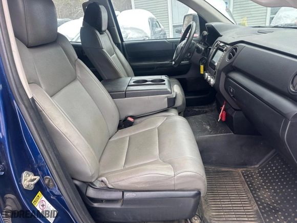 2014 Toyota Tundra 4WD Truck SR with VIN 5TFUM5F1XEX050731, listed as a Copart auction lot 46547715 with 182,936 mi miles and Clean Title. Bid and sale history available at carsss.com. Image 5.