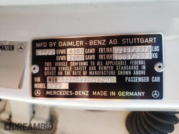 1983 Mercedes-Benz 300 D z VIN WDBAB33AXDB031298, wystawiony jako Copart lot #53799325 z przebiegiem 315 445 mil mil oraz Szkoda całkowita • Salvage title. Historia ofert i sprzedaży dostępna na DreamBid. Obrazek 12.