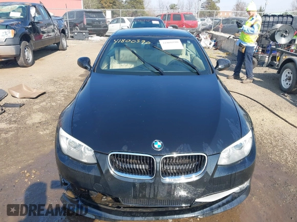 2011 BMW 3 Series 335i with VIN WBADX7C50BE581662, listed as a IAAI auction lot 41800590 with 118,547 mi miles and . Bid and sale history available at DreamBid. Image 13.