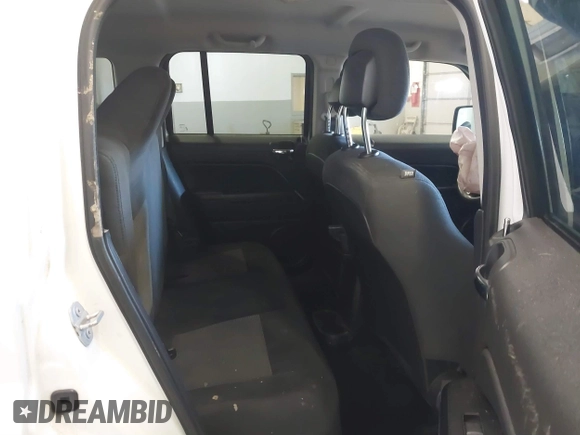 2015 Jeep Patriot High Altitude with VIN 1C4NJRFB6FD333031, listed as a IAAI auction lot 41820997 with 134,847 mi miles and . Bid and sale history available at carsss.com. Image 8.