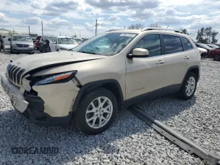 2015 Jeep Cherokee Latitude with VIN 1C4PJLCB7FW670807, listed as a Copart auction lot 49827645 with 133,873 mi miles and Salvage Title. Bid and sale history available at DreamBid. Image 1.