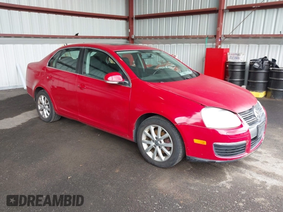 2010 Volkswagen Jetta SE z VIN 3VWRZ7AJ9AM035046, wystawiony jako IAAI lot #42448683 z przebiegiem 134 607 mil mil oraz . Historia ofert i sprzedaży dostępna na DreamBid. Obrazek 1.