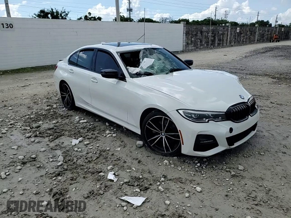 2021 BMW 3 Series 330i with VIN 3MW5R1J09M8B96562, listed as a Copart auction lot 61408805 with 50,024 mi miles and Non repairable. Bid and sale history available at DreamBid. Image 13.
