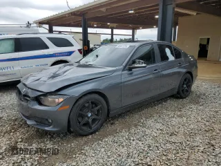 2013 BMW 3 Series 320i z VIN WBA3B1C59DF461573, wystawiony jako Copart lot #56067225 z przebiegiem 84 633 mil mil oraz Nie do naprawy • Non repairable. Historia ofert i sprzedaży dostępna na DreamBid. Obrazek 1.