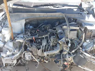 2019 Kia Sorento LX with VIN 5XYPG4A36KG579616, listed as a IAAI auction lot 41472626 with 110,078 mi miles. Bid and sale history available at carsss.com. Image 10.