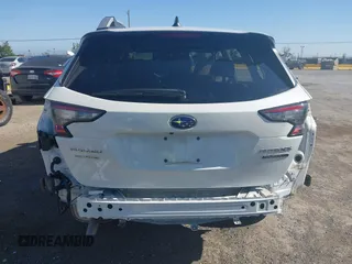 2022 Subaru Outback Touring XT with VIN 4S4BTGPD9N3276423, listed as a IAAI auction lot 42310970 with 8,266 mi miles and . Bid and sale history available at DreamBid. Image 17.