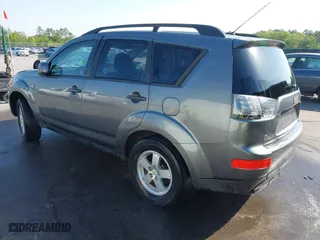 2007 Mitsubishi Outlander LS with VIN JA4MT31X27U015019, listed as a IAAI auction lot 41967034 with 287,541 mi miles. Bid and sale history available at carsss.com. Image 3.