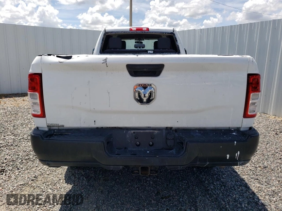 2020 Ram 2500 Tradesman with VIN 3C6UR5HJ3LG282062, listed as a Copart auction lot 68346054 with 103,112 mi miles and Clean Title. Bid and sale history available at carsss.com. Image 6.