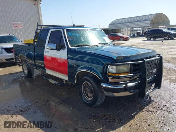 1995 Ford F-150 with VIN 1FTEX15N4SKC22219, listed as a IAAI auction lot 41704904 with 267,405 mi miles. Bid and sale history available at carsss.com. Image 1.
