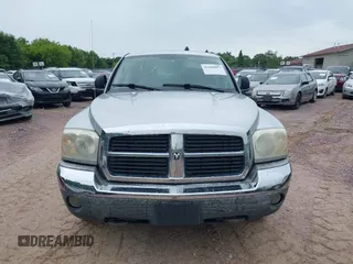 2005 Dodge Dakota SLT with VIN 1D7HW48N65S199887, listed as a IAAI auction lot 42508977 with 192,330 mi miles and . Bid and sale history available at DreamBid. Image 11.
