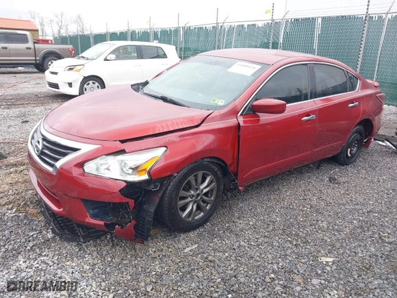 2015 Nissan Altima 2.5 S with VIN 1N4AL3AP2FC461674, listed as a IAAI auction lot 41800524 with 67,304 mi miles. Bid and sale history available at carsss.com. Image 17.