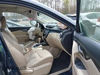 2015 Nissan Rogue SL with VIN 5N1AT2MV5FC780108, listed as a IAAI auction lot 42010716 with 79,575 mi miles. Bid and sale history available at carsss.com. Image 5.