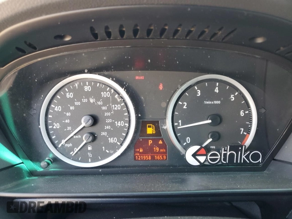 2006 BMW 5 Series 530i with VIN WBANE735X6CM34146, listed as a Copart auction lot 49740535 with 121,958 mi miles and Salvage Title. Bid and sale history available at carsss.com. Image 9.
