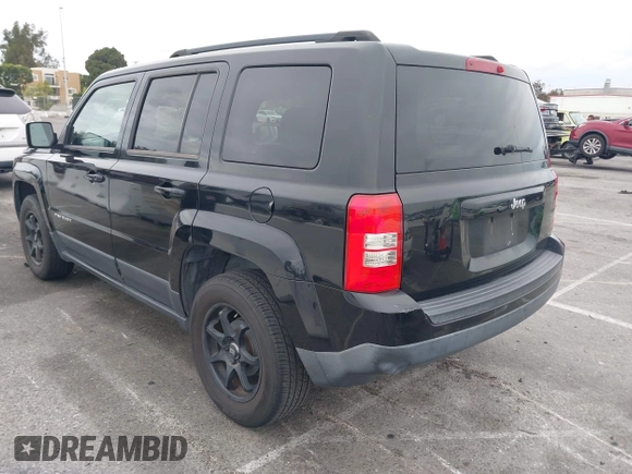 2013 Jeep Patriot Sport with VIN 1C4NJPBA4DD270395, listed as a IAAI auction lot 42065128 with 116,202 mi miles and . Bid and sale history available at carsss.com. Image 3.