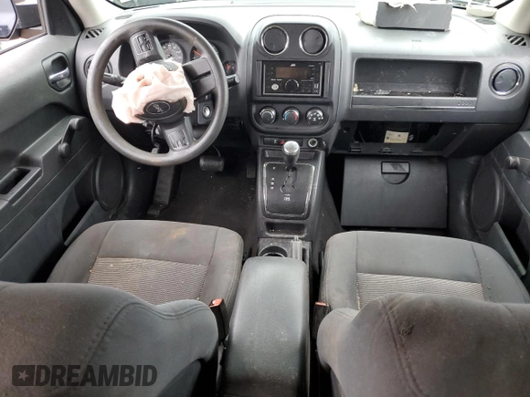 2011 Jeep Patriot Sport with VIN 1J4NT1GA1BD102771, listed as a Copart auction lot 72890744 with 124,327 mi miles and Salvage title. Bid and sale history available at DreamBid. Image 8.