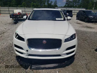 2020 Jaguar F-Pace 25t z VIN SADCS2FX2LA638535, wystawiony jako Copart lot #57577025 z przebiegiem 70 037 mil mil oraz Szkoda całkowita • Salvage title. Historia ofert i sprzedaży dostępna na DreamBid. Obrazek 5.