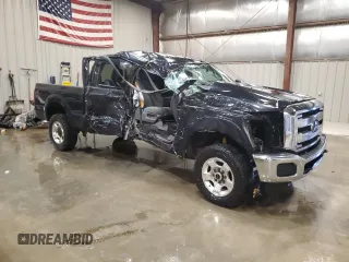 2015 Ford F-250 Lariat with VIN 1FT7W2B6XFEA59756, listed as a Copart auction lot 55465705 with 183,538 mi miles and Salvage title. Bid and sale history available at DreamBid. Image 4.