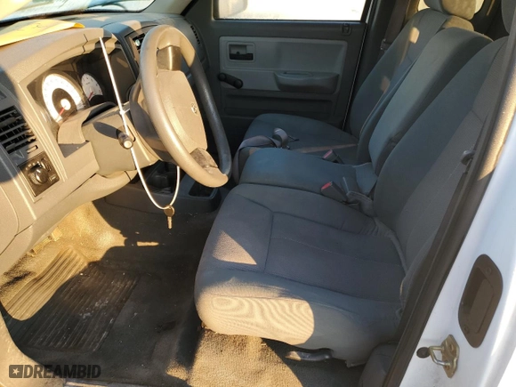 2005 Dodge Dakota ST with VIN 1D7HW22K25S119939, listed as a Copart auction lot 73020994 with 99,480 mi miles and Salvage Title. Bid and sale history available at carsss.com. Image 7.