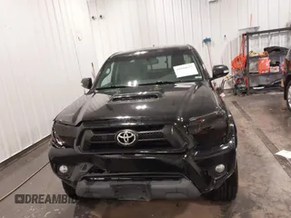 2013 Toyota Tacoma with VIN 5TFUU4EN4DX076111, listed as a IAAI auction lot 42068015 with 152,837 mi miles and . Bid and sale history available at DreamBid. Image 13.
