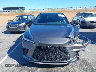 2023 Lexus RX 500h F Sport Performance z VIN 2T2BCMEA7PC007404, wystawiony jako IAAI lot #41742364 z przebiegiem 9 667 mil mil oraz . Historia ofert i sprzedaży dostępna na DreamBid. Obrazek 12.