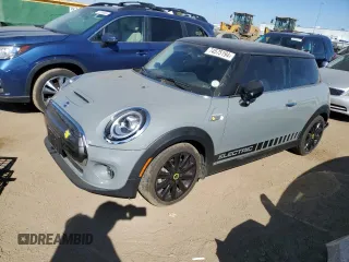 2021 MINI Hardtop Cooper SE with VIN WMWXP3C02M2N46832, listed as a Copart auction lot 74575194 with 28,968 mi miles and Salvage Title. Bid and sale history available at DreamBid. Image 1.