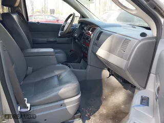2005 Dodge Durango SLT with VIN 1D4HD48N95F524639, listed as a IAAI auction lot 41909402 with 160,124 mi miles. Bid and sale history available at carsss.com. Image 5.