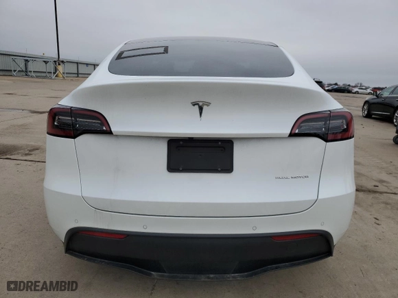 2021 Tesla Model Y Long Range with VIN 5YJYGDEE8MF269865, listed as a Copart auction lot 46984765 with 29,447 mi miles and Salvage Title. Bid and sale history available at carsss.com. Image 6.