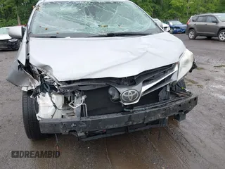 2018 Toyota Sienna XLE Auto Access Seat с VIN 5TDYZ3DC2JS940989, выставлен на аукционе IAAI как лот 42316742 с пробегом 130 731 миль миль и . История ставок и продаж доступна на DreamBid. Изображение 6.