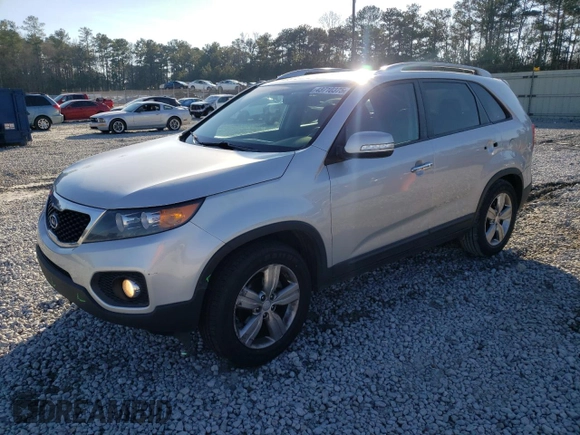 2013 Kia Sorento EX with VIN 5XYKU4A23DG376762, listed as a Copart auction lot 43710375 with 195,246 mi miles and Salvage Title. Bid and sale history available at carsss.com. Image 1.