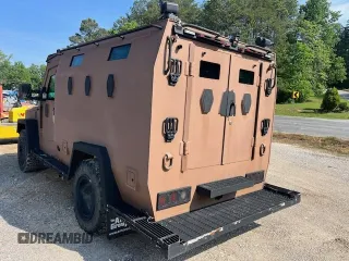 2014 Ford F-550 XL with VIN 1FDUF5HT7EEA61573, listed as a Copart auction lot 55421995 with Not Provided miles and Clean Title. Bid and sale history available at carsss.com. Image 4.
