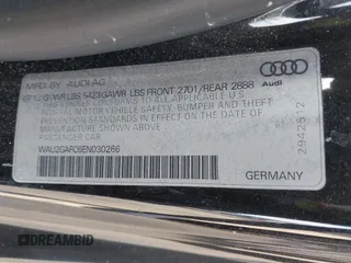 2014 Audi A7 3.0 Prestige with VIN WAU2GAFC6EN030266, listed as a IAAI auction lot 41439486 with 160,917 mi miles. Bid and sale history available at carsss.com. Image 9.